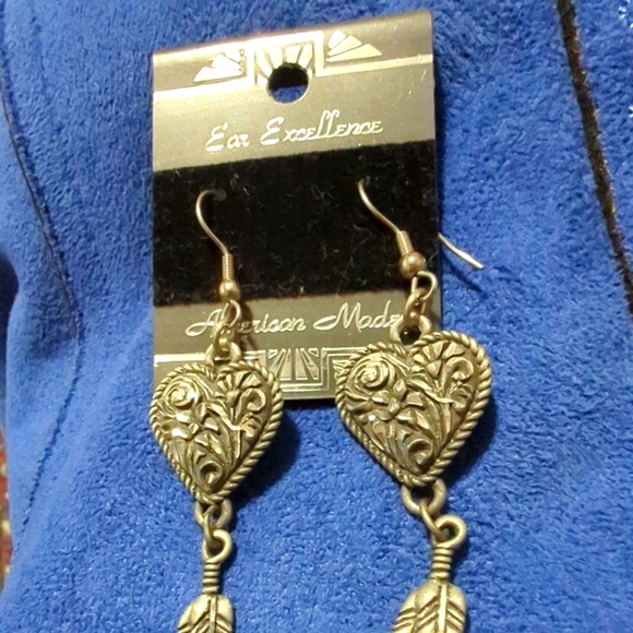 Earrings Pewter Hearts w/Feathers American Made New W/Tags - Picture 6 of 15